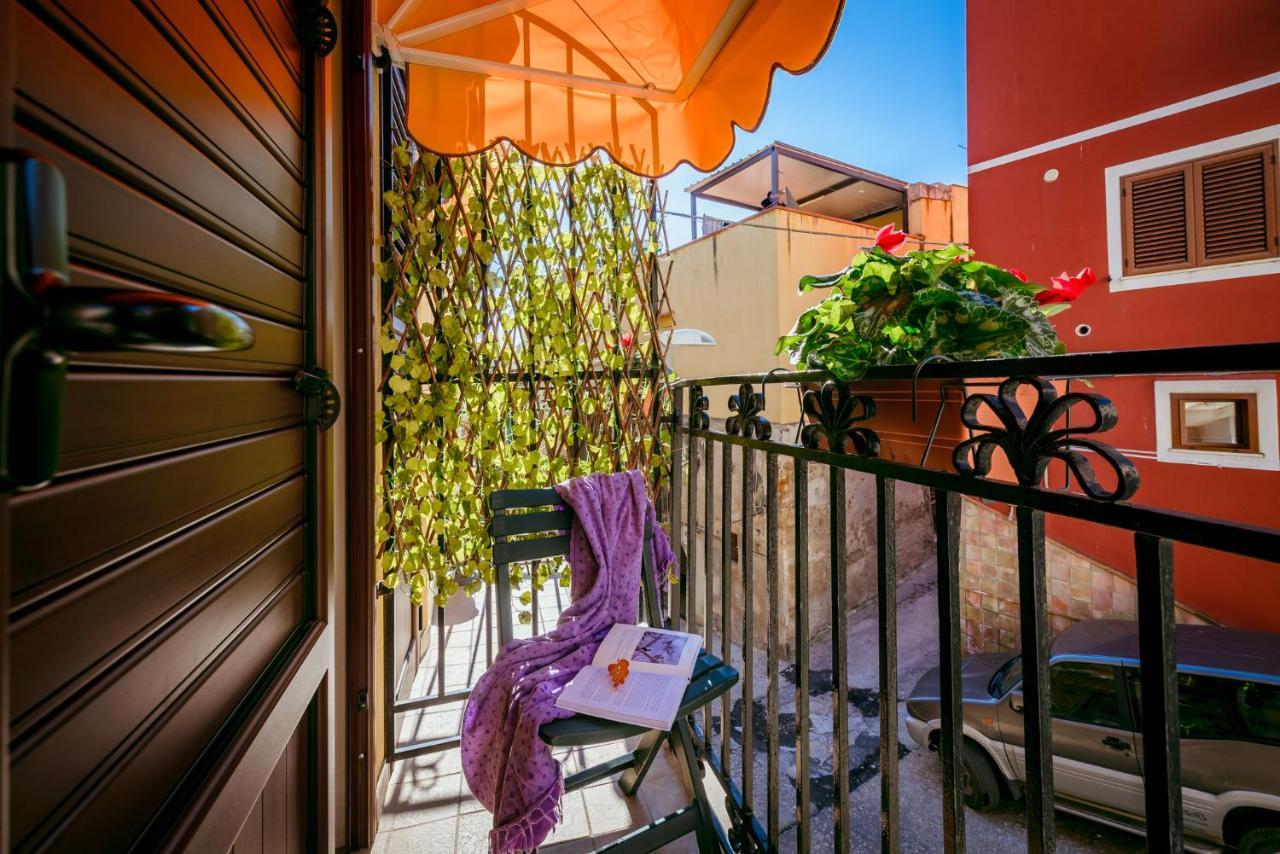 La Finestra Sul Cortile B&B Sciacca Kültér fotó